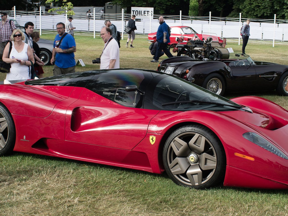 Ferrari будет принимать платежи в криптовалюте в Европе