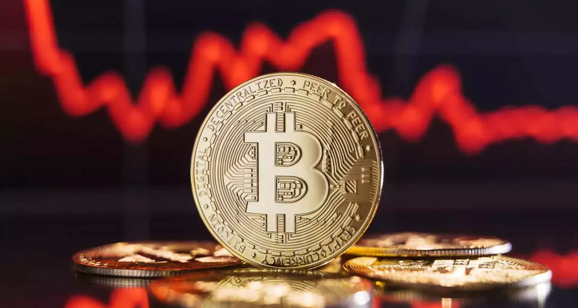 Pourquoi Bitcoin (BTC) baisse-t-il ? Des analystes seniors expliquent et énumérent les raisons !