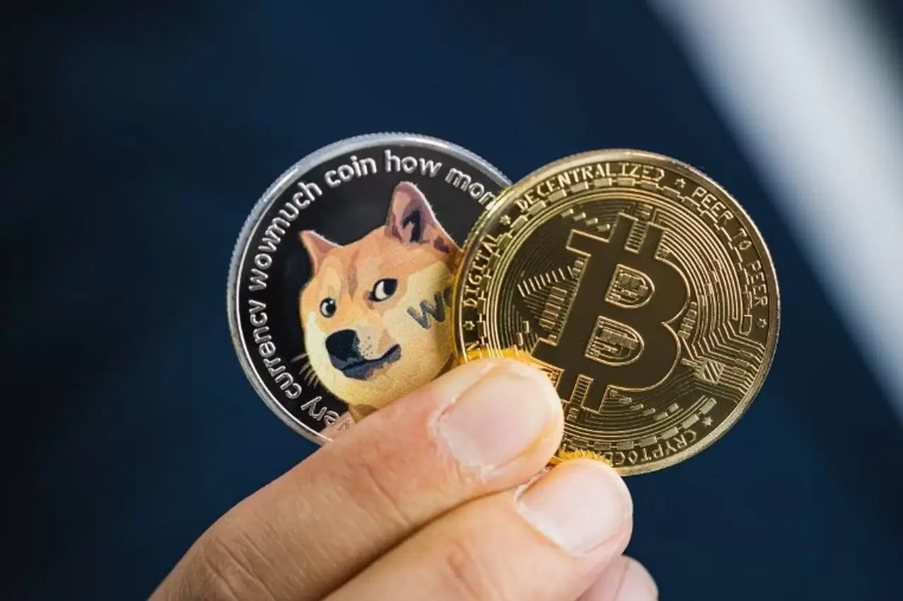 With This Innovation, Dogecoin (DOGE) Investors Will Soon Be Able to Earn More Bitcoin!